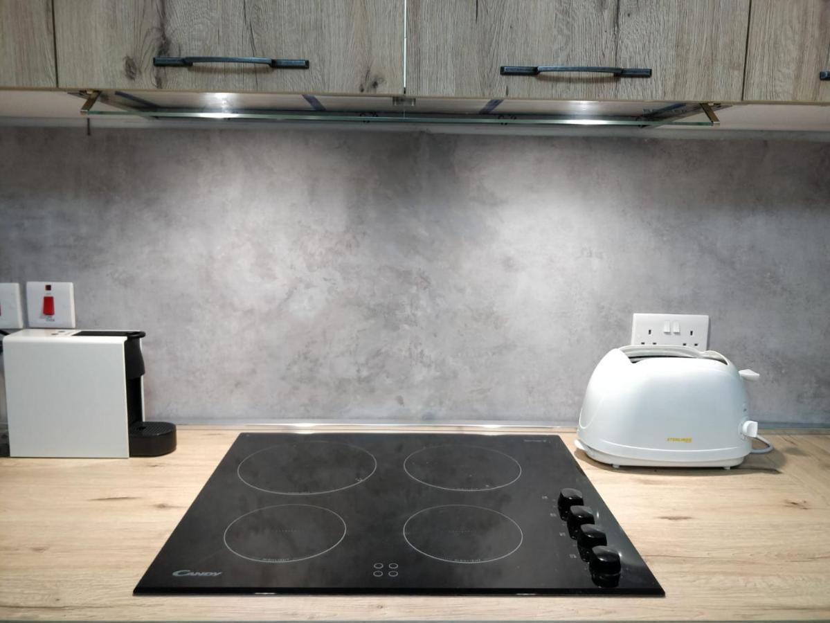 Large Apartment Close To Rocky Beach Mcre1-1 Слима Экстерьер фото