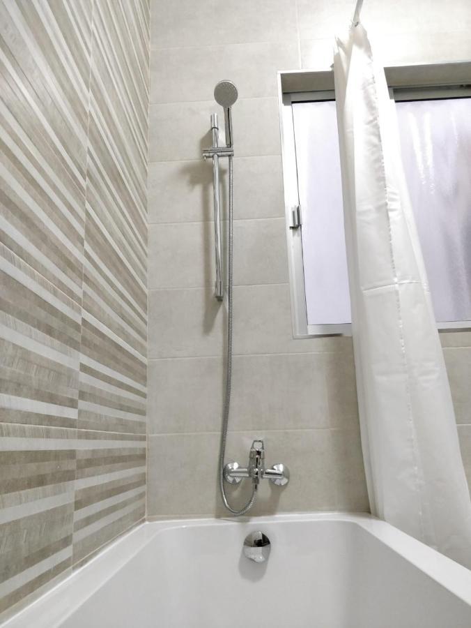 Large Apartment Close To Rocky Beach Mcre1-1 Слима Экстерьер фото
